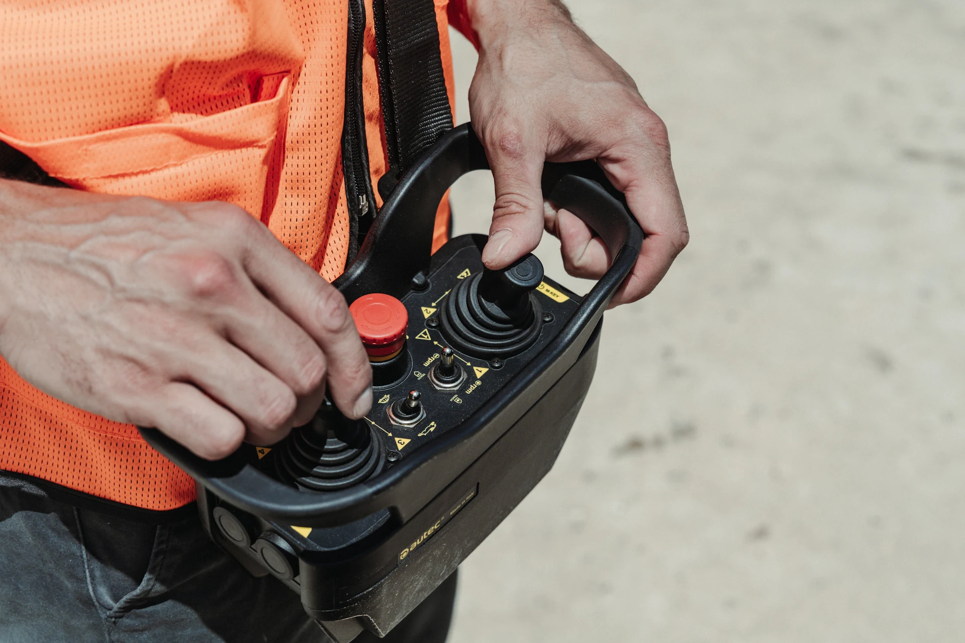 Autec wireless industrial control